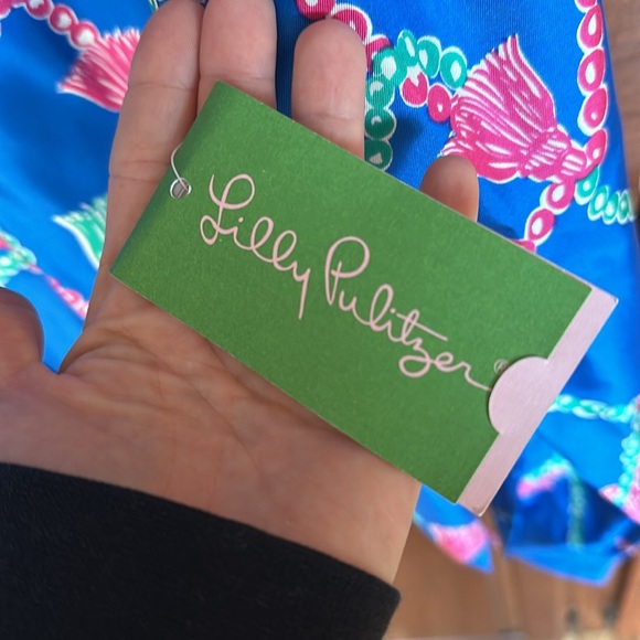 NWT Lilly Pulitzer Silk Blouse- Sz. 8 - Picture 4 of 6